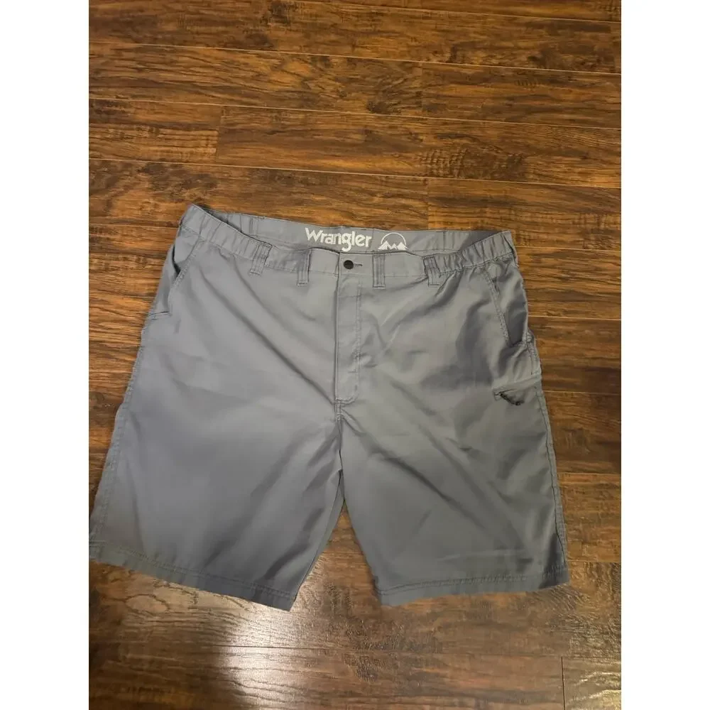 Wrangler ATG Outdoor Hiking Shorts Men’s 48 Gray Zip Utility Performance